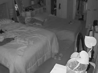 voyeurcam-house-charleys-room