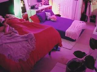 voyeurcam-house-charleys-room