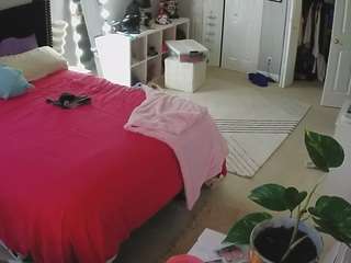 voyeurcam-house-charleys-room