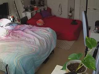 voyeurcam-house-charleys-room