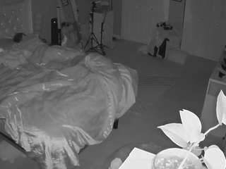 voyeurcam-house-charleys-room