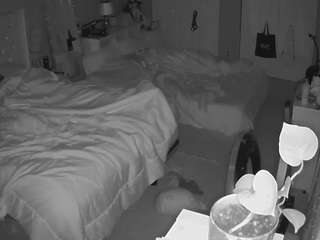 Wife Squirter camsoda voyeurcam-house-charleys-room