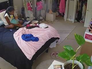 voyeurcam-house-charleys-room