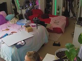 voyeurcam-house-charleys-room