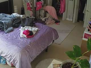 voyeurcam-house-charleys-room