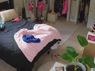 voyeurcam-house-charleys-room