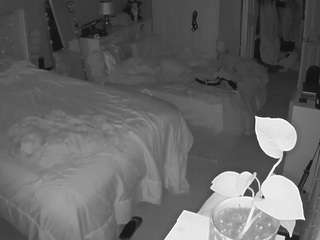 voyeurcam-house-charleys-room