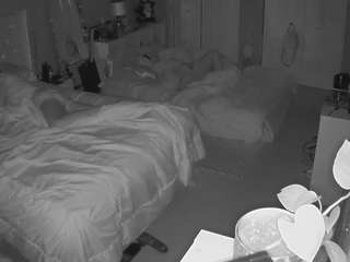 voyeurcam-house-charleys-room