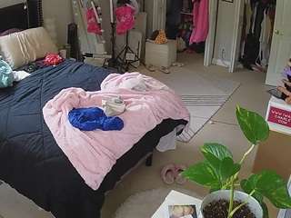 voyeurcam-house-charleys-room