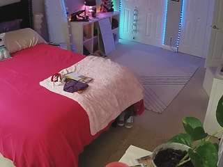 voyeurcam-house-charleys-room