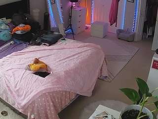 voyeurcam-house-charleys-room