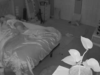 voyeurcam-house-charleys-room