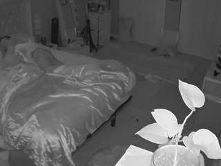 voyeurcam-house-charleys-room