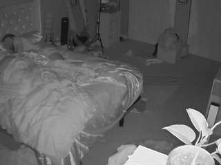 voyeurcam-house-charleys-room