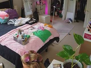 voyeurcam-house-charleys-room