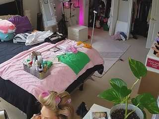 voyeurcam-house-charleys-room