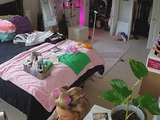 voyeurcam-house-charleys-room