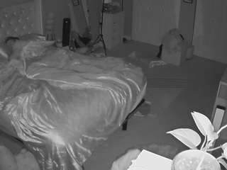 voyeurcam-house-charleys-room