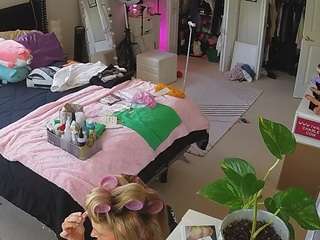 voyeurcam-house-charleys-room