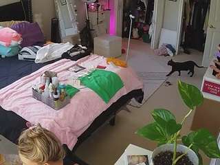 voyeurcam-house-charleys-room