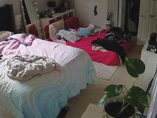 voyeurcam-house-charleys-room