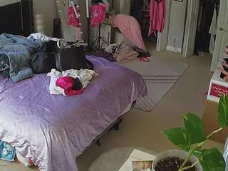 voyeurcam-house-charleys-room