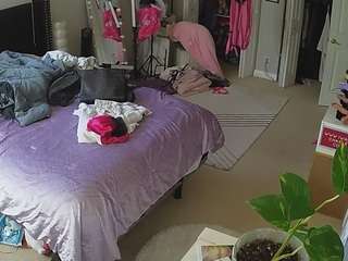 voyeurcam-house-charleys-room