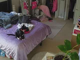 voyeurcam-house-charleys-room