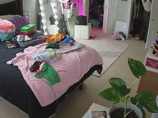 voyeurcam-house-charleys-room