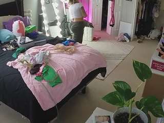 voyeurcam-house-charleys-room