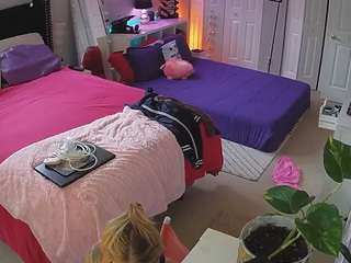 voyeurcam-house-charleys-room