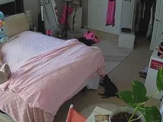 voyeurcam-house-charleys-room