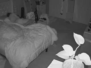 voyeurcam-house-charleys-room