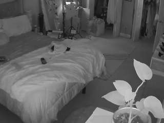 voyeurcam-house-charleys-room