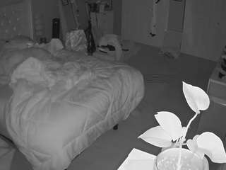 voyeurcam-house-charleys-room