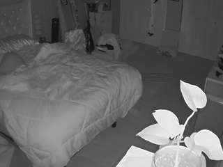 voyeurcam-house-charleys-room