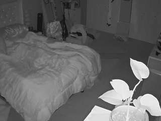 voyeurcam-house-charleys-room