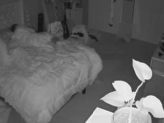 voyeurcam-house-charleys-room