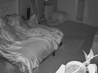 voyeurcam-house-charleys-room