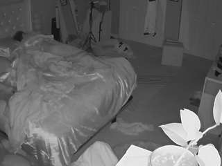 voyeurcam-house-charleys-room