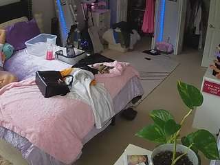 voyeurcam-house-charleys-room Strangwr Cam camsoda