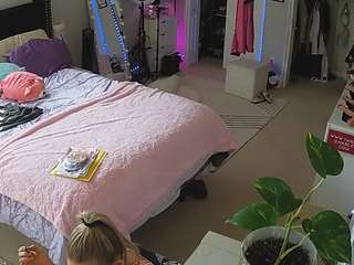 voyeurcam-house-charleys-room