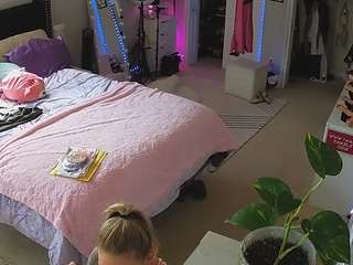 voyeurcam-house-charleys-room