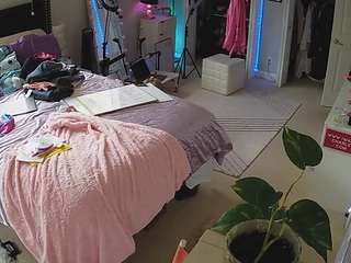 voyeurcam-house-charleys-room