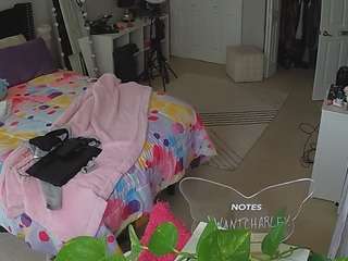 voyeurcam-house-charleys-room