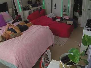 voyeurcam-house-charleys-room