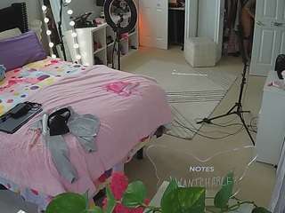 voyeurcam-house-charleys-room