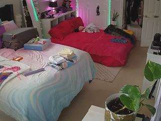 voyeurcam-house-charleys-room