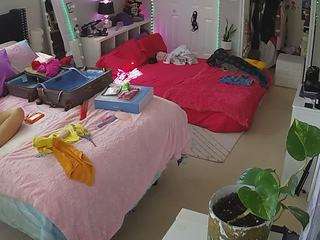 voyeurcam-house-charleys-room