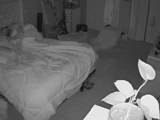 voyeurcam-house-charleys-room